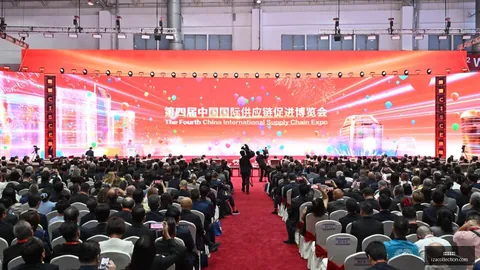 阿迪达斯电竞鞋款上市，性能与时尚并重